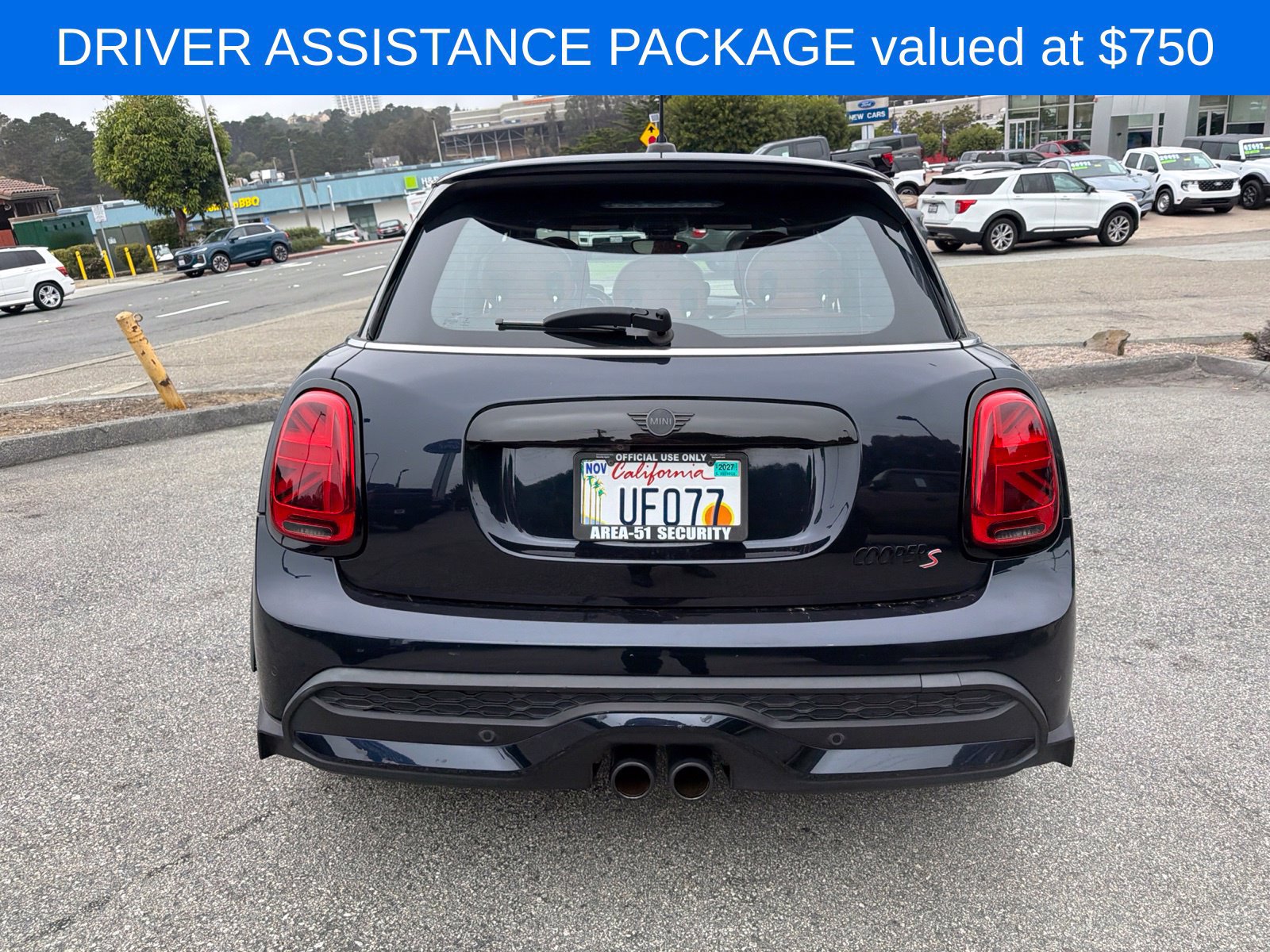 Used 2022 MINI Cooper S w/ Driver Assistance Package FWD image 8
