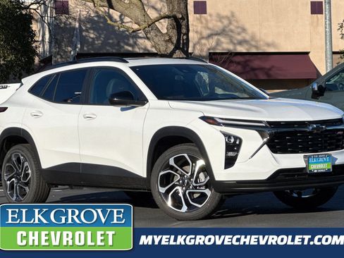 New 2026 Chevrolet Trax RS w/ Sunroof Package image 1