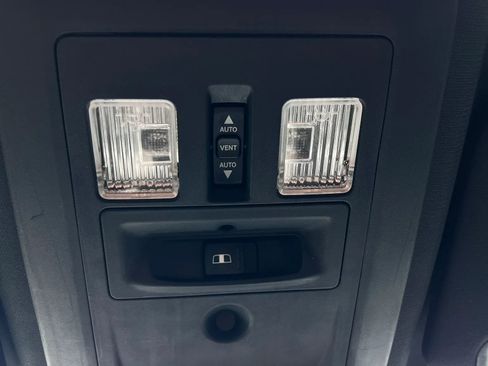 Used 2016 RAM 1500 Limited image 44