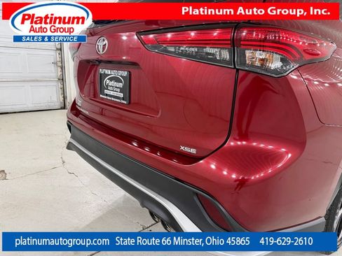 Used 2021 Toyota Highlander XSE FWD image 51