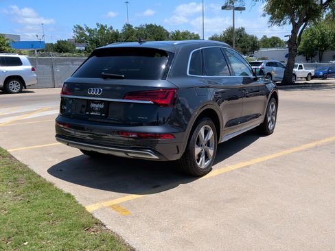 Certified 2023 Audi Q5 2.0T Premium w/ Convenience Package AWD/4WD image 10