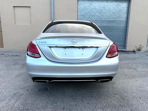 Used 2016 Mercedes-Benz C 300 Sedan image 8