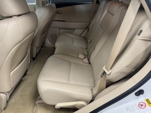 Used 2010 Lexus RX 350 2WD w/ Luxury Pkg image 9