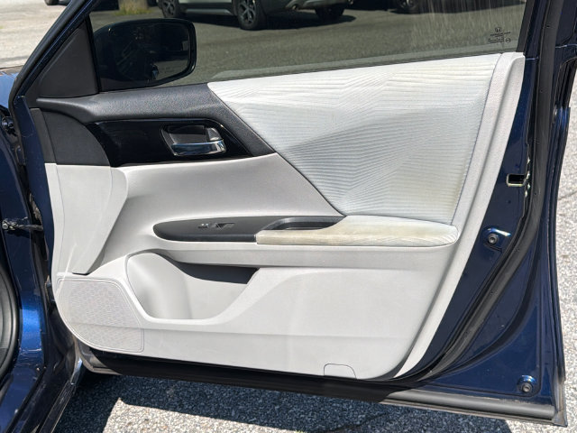 Used 2016 Honda Accord LX image 16