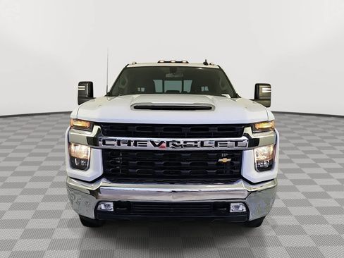 Used 2022 Chevrolet Silverado 3500 LT w/ Convenience Package AWD/4WD image 3
