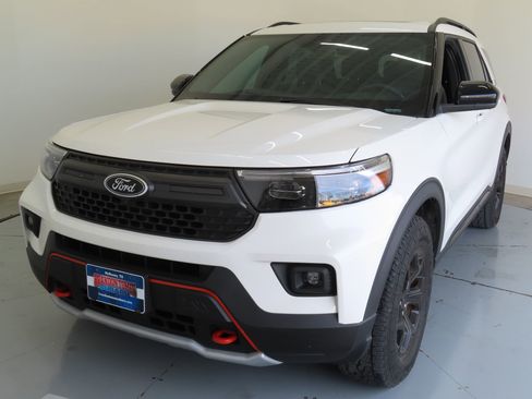Used 2023 Ford Explorer Timberline w/ Timberline Technology Package image 9