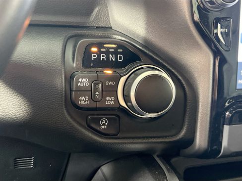 Used 2023 RAM 1500 Big Horn AWD/4WD image 17