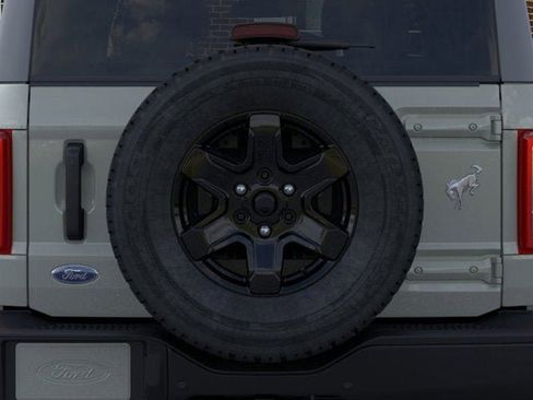 Used 2024 Ford Bronco Black Diamond image 49