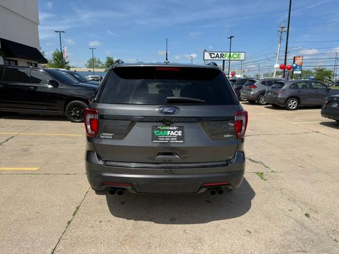 Used 2018 Ford Explorer Sport AWD/4WD image 17