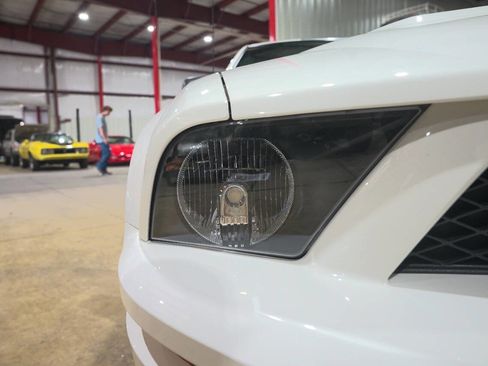 Used 2008 Ford Mustang Shelby GT500 RWD image 30