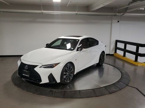 Used 2023 Lexus IS 350 F Sport image 4
