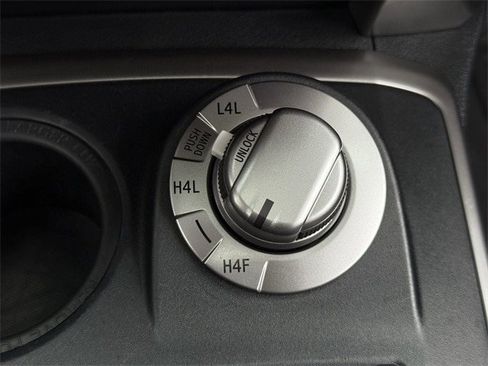 Used 2022 Toyota 4Runner Limited image 24