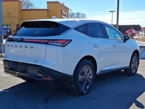 New 2025 Nissan Murano SL w/ Cargo Package image 4