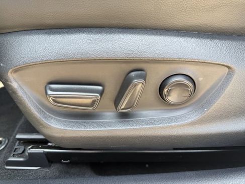 Used 2022 Toyota Camry XSE FWD image 26
