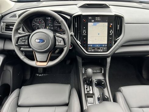 New 2026 Subaru Ascent Limited Bronze image 3