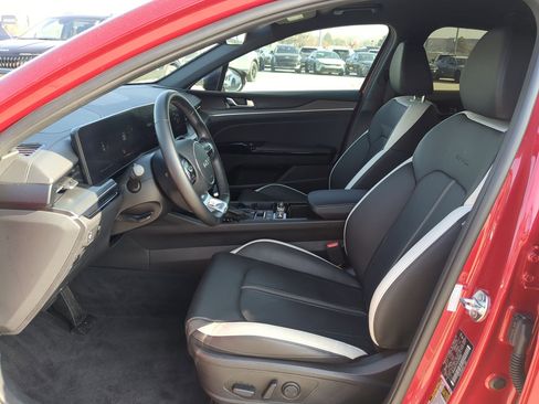 Certified 2025 Kia K5 GT-Line image 16