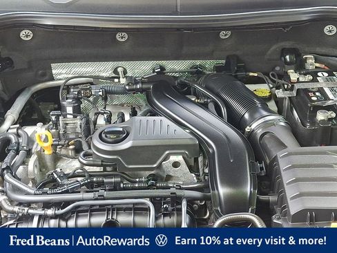 Certified 2022 Volkswagen Taos SEL AWD/4WD image 33