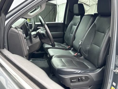 Used 2019 Chevrolet Silverado 1500 LTZ AWD/4WD image 37