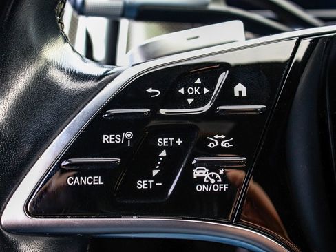 Used 2022 Mercedes-Benz S 500 S 500 image 28