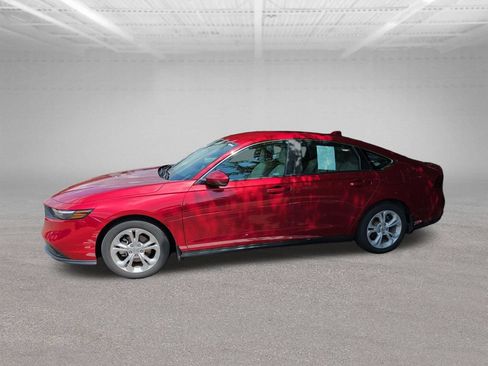 Used 2023 Honda Accord LX image 8