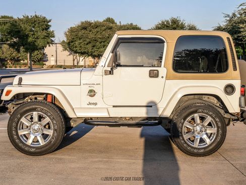 Used 2000 Jeep Wrangler Sahara AWD/4WD image 3
