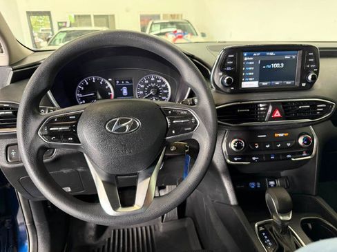 Used 2019 Hyundai Santa Fe SE FWD image 16
