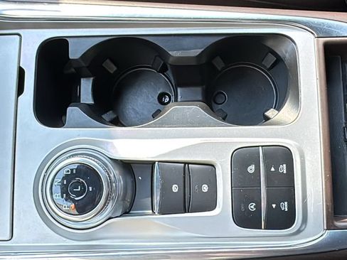 Certified 2023 Ford Explorer King Ranch RWD image 16