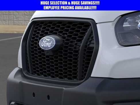 New 2026 Ford Transit 150 Low Roof RWD image 17