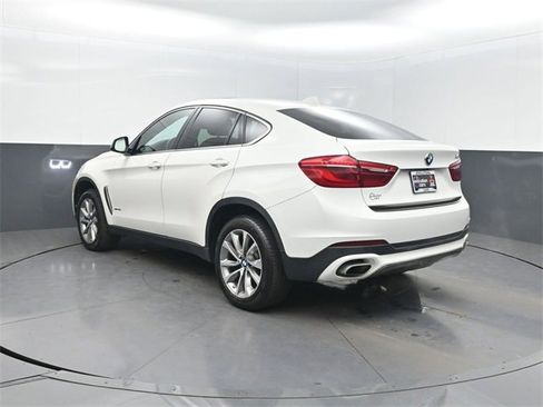 Used 2019 BMW X6 xDrive35i image 3