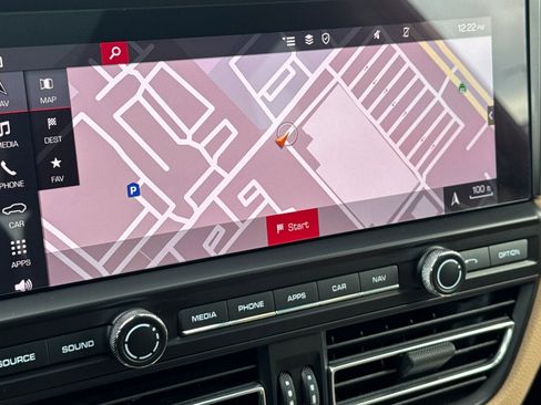 Used 2021 Porsche Macan Base image 20