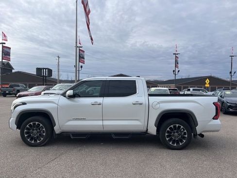 Used 2023 Toyota Tundra Limited image 6