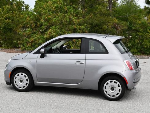 Used 2015 FIAT 500 Pop FWD image 4