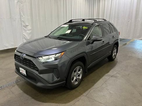 Certified 2024 Toyota RAV4 LE AWD/4WD image 8