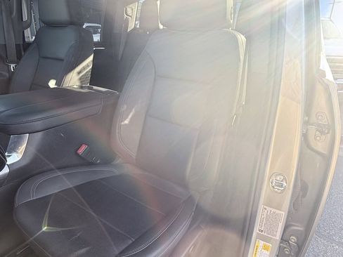 Used 2024 Chevrolet Silverado 2500 LTZ w/ LTZ Convenience Package image 4