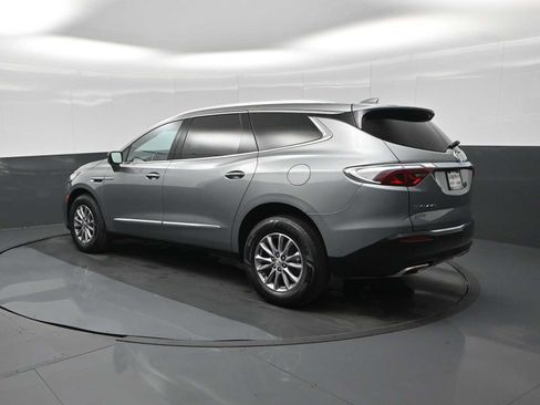 Used 2024 Buick Enclave Premium image 6