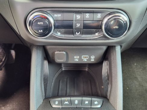 Certified 2023 Chevrolet TrailBlazer LT w/ Convenience Package image 19