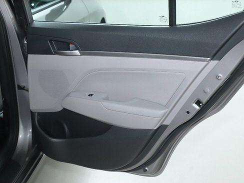 Used 2020 Hyundai Elantra Value Edition w/ Cargo Package (C1) FWD image 32