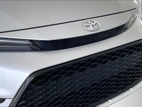 Used 2025 Toyota Corolla SE FWD image 27