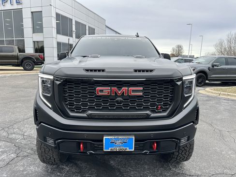 Used 2023 GMC Sierra 1500 AT4 w/ AT4 Premium Package image 9