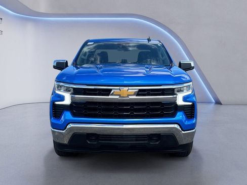 Used 2025 Chevrolet Silverado 1500 LT AWD/4WD image 8