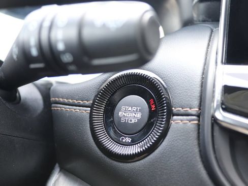 Used 2022 Jeep Compass Limited AWD/4WD image 32