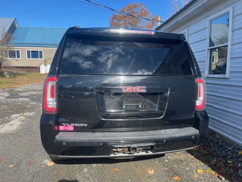 Used 2015 GMC Yukon SLE w/ Convenience Package image 3