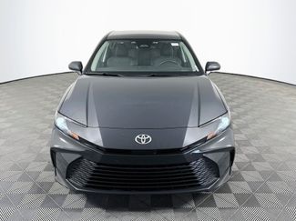 Used 2025 Toyota Camry LE FWD video 2