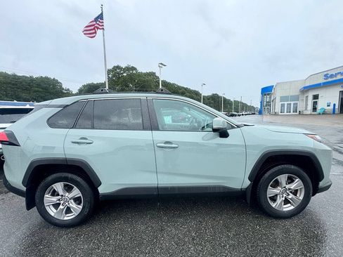 Used 2022 Toyota RAV4 XLE w/ Convenience Package AWD/4WD image 6