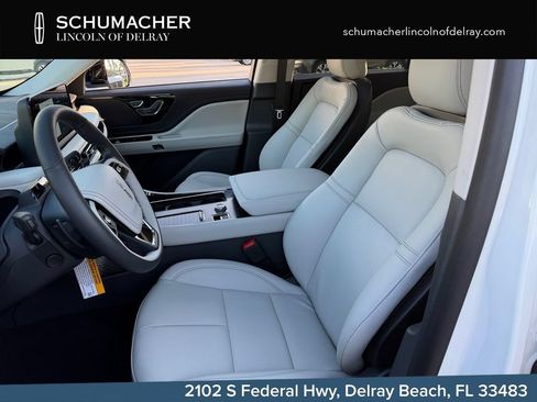 New 2026 Lincoln Aviator 2WD image 11