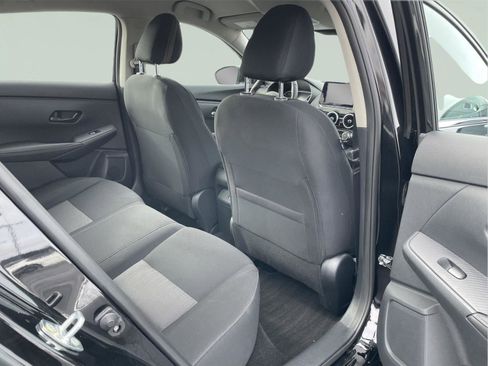 Used 2025 Nissan Sentra SV w/ All-Weather Package image 18