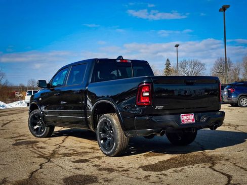 New 2026 RAM 1500 4x4 Crew Cab image 7