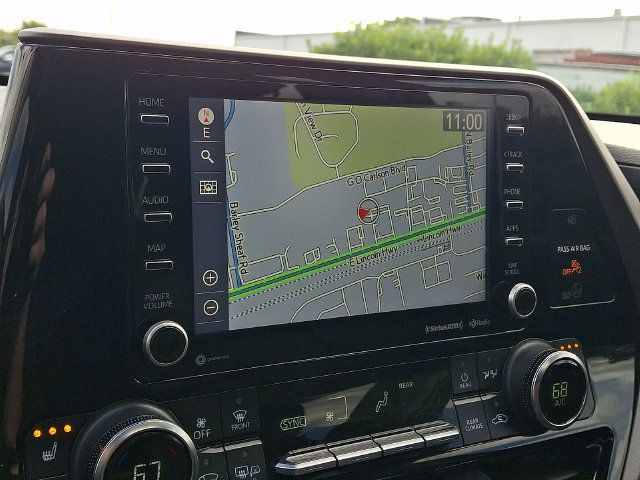 Certified 2022 Toyota Highlander XLE AWD/4WD image 18