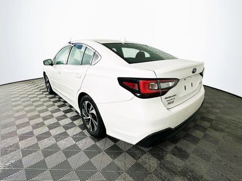 Used 2022 Subaru Legacy Premium image 9