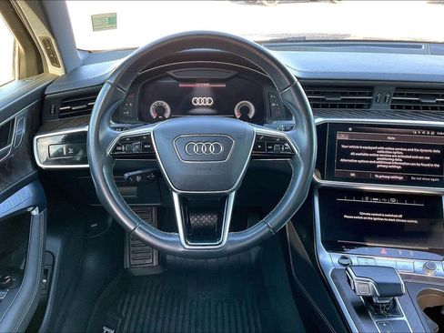 Used 2021 Audi A6 Premium Plus image 8
